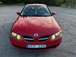 Röd Begagnad 2006 Nissan Almera Halvkombi | 18 000 kr (Dyr)
