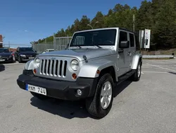Silver Begagnad 2009 Jeep Wrangler Unlimited Sahara SUV | 189 900 kr (Marknadspris)