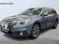 Grå Begagnad 2015 Subaru Outback SUV | 124 900 kr