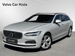 Vit Begagnad 2022 Volvo V90 Momentum Kombi | 339 900 kr (Marknadspris)