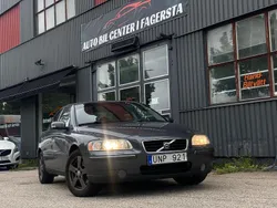 Grå Begagnad 2006 Volvo S60 Kinetic Sedan | 34 900 kr (Marknadspris)