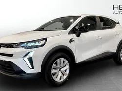 Vit (black) Ny 2025 Renault Captur Evolution SUV | 229 900 kr (Superpris)