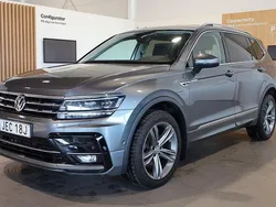 Mörkgrå Begagnad 2021 VW Tiguan Allspace R-line SUV | 319 900 kr (Marknadspris)