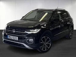 Svart (black) Begagnad 2021 VW T-Cross SUV | 229 900 kr (Marknadspris)