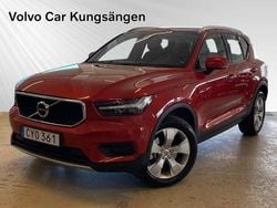 Röd Begagnad 2019 Volvo XC40 Momentum SUV | 279 900 kr (Lite dyr)