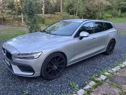 Silver Begagnad 2019 Volvo V60 Momentum Kombi | 185 000 kr (Lite dyr)