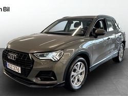 Grå Begagnad 2018 Audi Q3 Advanced SUV | 279 900 kr (Lite dyr)
