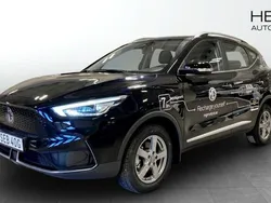 Svart (black) Begagnad 2023 MG ZS Comfort Sedan | 309 900 kr (Marknadspris)