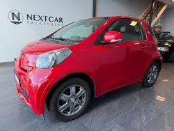 Röd Begagnad 2010 Toyota iQ Halvkombi | 49 900 kr (Marknadspris)