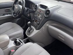 Röd Begagnad 2007 Kia Carens Minibuss | 55 900 kr (Lite dyr)