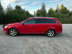 Röd Begagnad 2013 VW Passat Kombi | 44 000 kr (Bra pris)