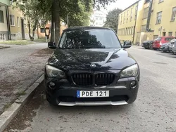 Svart Begagnad 2010 BMW X1 SUV | 66 500 kr (Marknadspris)