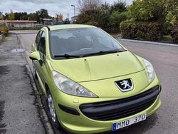 Grön Begagnad 2007 Peugeot 207 Halvkombi | 6 000 kr (Superpris)