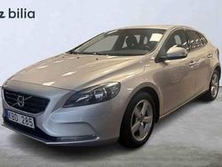 Silver Begagnad 2014 Volvo V40 Halvkombi | 119 900 kr