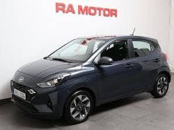 Grå Begagnad 2024 Hyundai i10 Advanced Halvkombi | 159 900 kr (Marknadspris)
