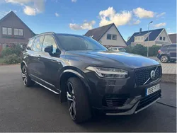 Grå Begagnad 2025 Volvo XC90 SUV | 790 000 kr (Marknadspris)