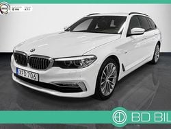 Vit Begagnad 2018 BMW 520 Luxury Line Kombi | 197 900 kr (Bra pris)
