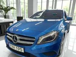 Mörkblå (blå) Begagnad 2015 Mercedes A180 Urban Halvkombi | 149 900 kr (Marknadspris)