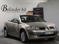 Ljusgrå Begagnad 2005 Renault Mégane Cabriolet Cab | 38 900 kr (Marknadspris)