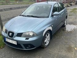 Blå Begagnad 2007 Seat Ibiza Halvkombi | 17 000 kr (Bra pris)