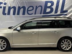 Silver Begagnad 2015 Volvo V70 Momentum Kombi | 118 900 kr (Marknadspris)