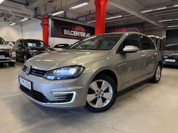 Silver Begagnad 2015 VW Golf VII GTE Halvkombi | 159 000 kr (Marknadspris)