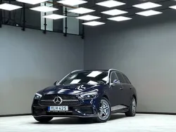 Mörkblå Begagnad 2023 Mercedes C300e AMG Kombi | 459 900 kr (Bra pris)