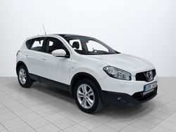 Vit Begagnad 2013 Nissan Qashqai SUV | 98 900 kr (Marknadspris)