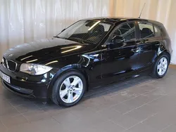 Svart Begagnad 2011 BMW 116 Halvkombi | 99 000 kr (Marknadspris)