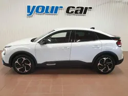 Vit Begagnad 2024 Citroën C4 Shine Halvkombi | 238 000 kr (Marknadspris)
