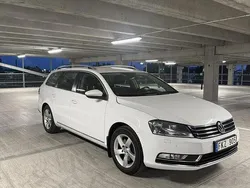 Vit Begagnad 2013 VW Passat Kombi | 55 000 kr (Marknadspris)