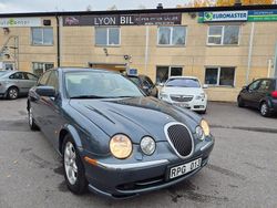 Grå Begagnad 2000 Jaguar S-Type S Sedan | 24 900 kr (Marknadspris)