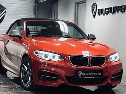 Röd Begagnad 2016 BMW M235 M Sport Cab | 279 900 kr (Superpris)