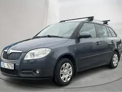 Mörkgrå Begagnad 2010 Skoda Fabia | 34 000 kr (Superpris)