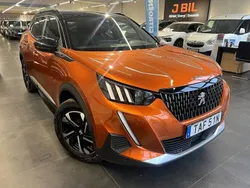 Orange Begagnad 2023 Peugeot 2008 GTi SUV | 244 900 kr (Marknadspris)