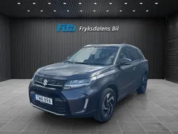 Grå Begagnad 2024 Suzuki Vitara SUV | 289 000 kr (Marknadspris)