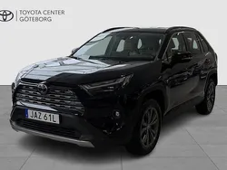 Svart Begagnad 2024 Toyota RAV4 Hybrid Executive SUV | 444 900 kr (Bra pris)