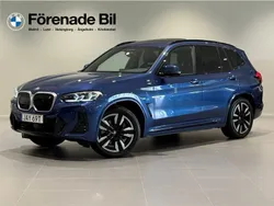 Blå (phytonic blå metallic) Begagnad 2024 BMW iX3 Shadowline SUV | 599 000 kr (Superpris)