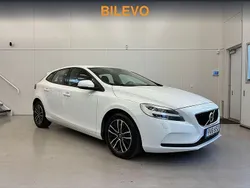 Vit Begagnad 2016 Volvo V40 Momentum Kombi | 134 800 kr (Marknadspris)