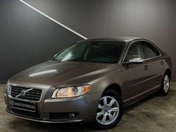 Grå Begagnad 2006 Volvo S80 Momentum Sedan | 39 900 kr (Marknadspris)