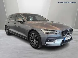 Grå Begagnad 2018 Volvo V60 Inscription Kombi | 324 500 kr (Dyr)