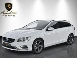 Vit Begagnad 2015 Volvo V60 R-Design Kombi | 129 900 kr