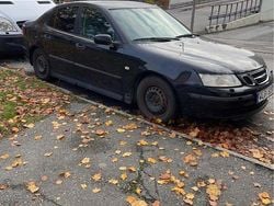 Svart Begagnad 2005 Saab 9-3 Linear Sedan | 19 900 kr