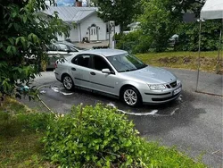 Silver Begagnad 2005 Saab 9-3 Linear Sedan | 23 000 kr (Marknadspris)