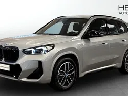 Grå (grey) Begagnad 2023 BMW iX1 Comfort Edition SUV | 488 700 kr (Marknadspris)