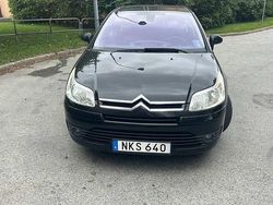 Svart Begagnad 2008 Citroën C4 Halvkombi | 42 500 kr (Lite dyr)