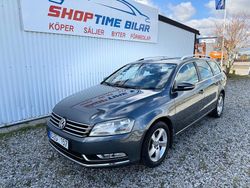Ljusgrå (grå) Begagnad 2013 VW Passat Kombi | 129 900 kr (Dyr)