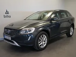 Grå Begagnad 2016 Volvo XC60 Momentum SUV | 219 000 kr (Marknadspris)