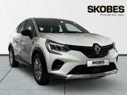 Vit Begagnad 2023 Renault Captur Zen SUV | 239 400 kr