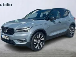 Grå Begagnad 2021 Volvo XC40 R-Design SUV | 399 000 kr (Marknadspris)
